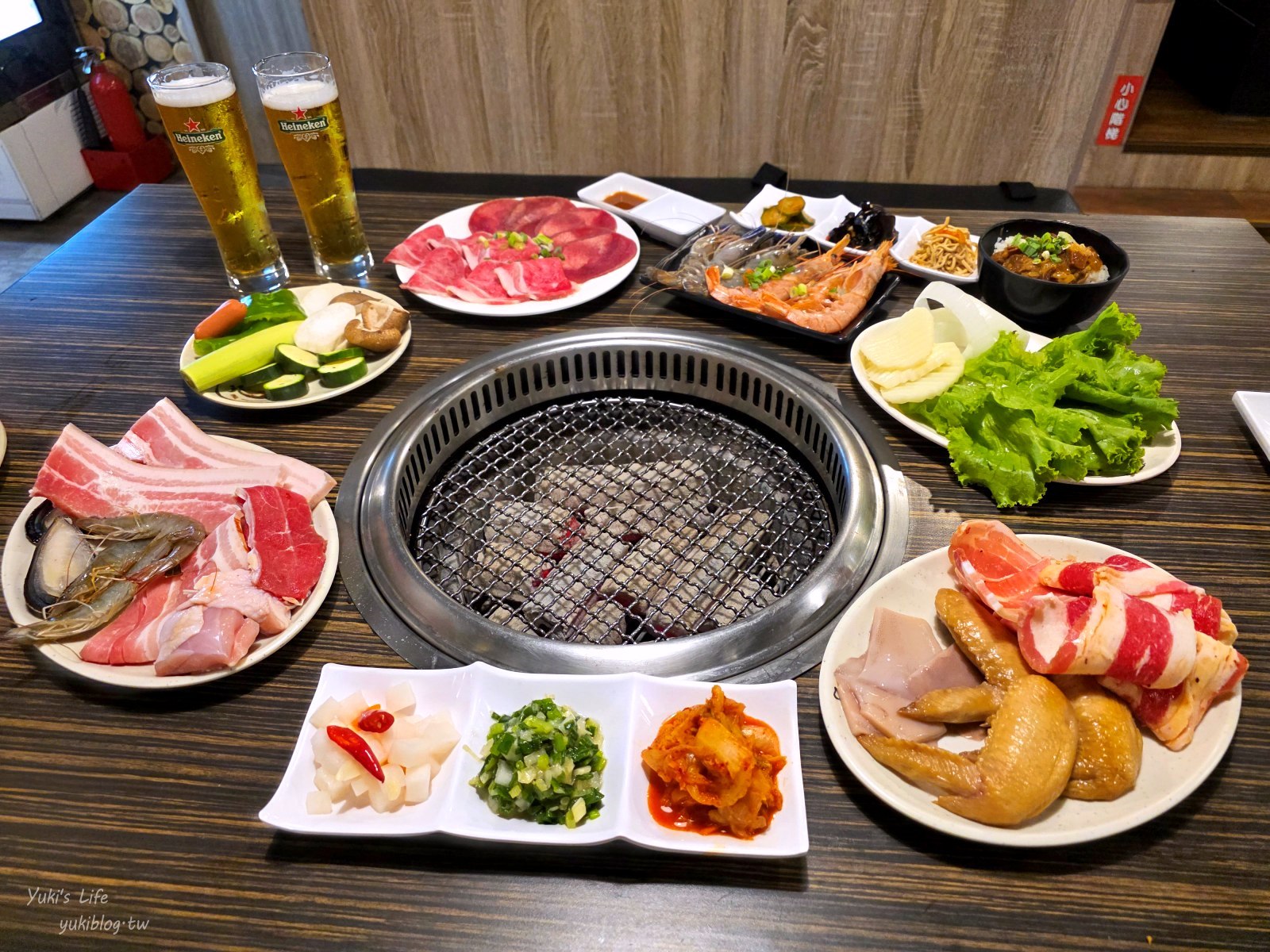20260522214516_0_5a5cca 宜蘭平價吃到飽推薦「天滿燒肉」炭火烤肉$399起、大口吃肉自製牛丼、還有專屬停車場!