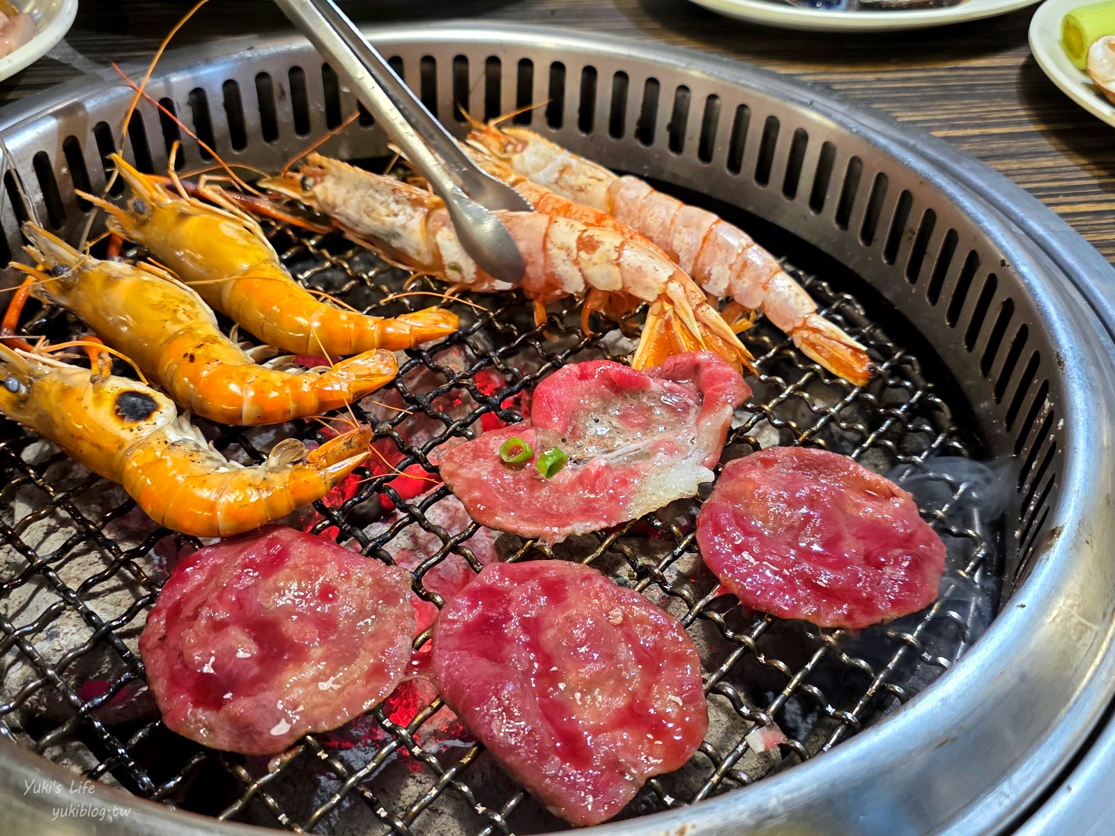 20260522214637_0_4584dd 宜蘭平價吃到飽推薦「天滿燒肉」炭火烤肉$399起、大口吃肉自製牛丼、還有專屬停車場!