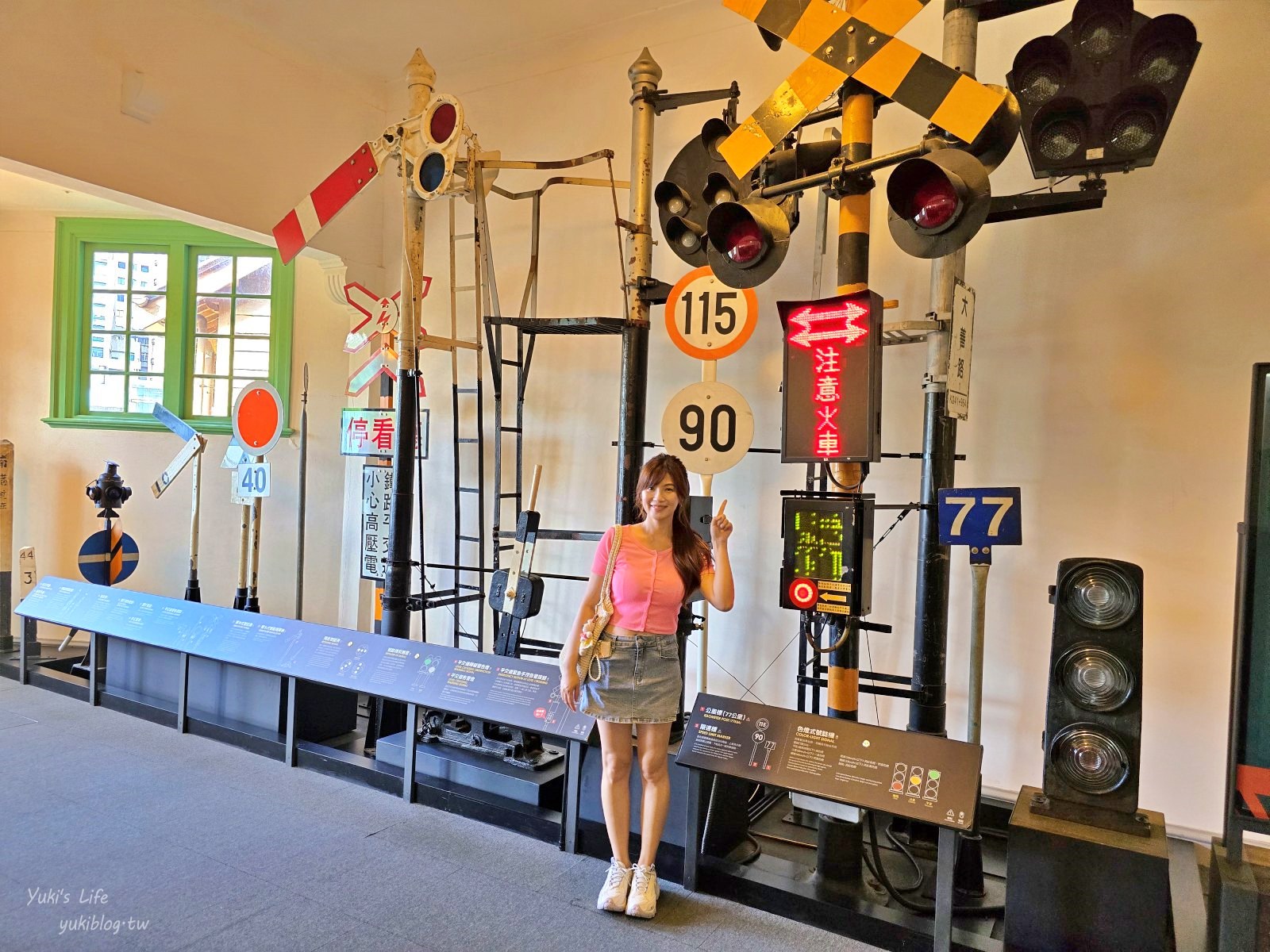 20261002133937_0_652494 【台北火車站附近景點一日遊】精選8個景點:巨無霸冰淇淋、古蹟雞蛋糕、恐龍金庫與南門市場吃透透