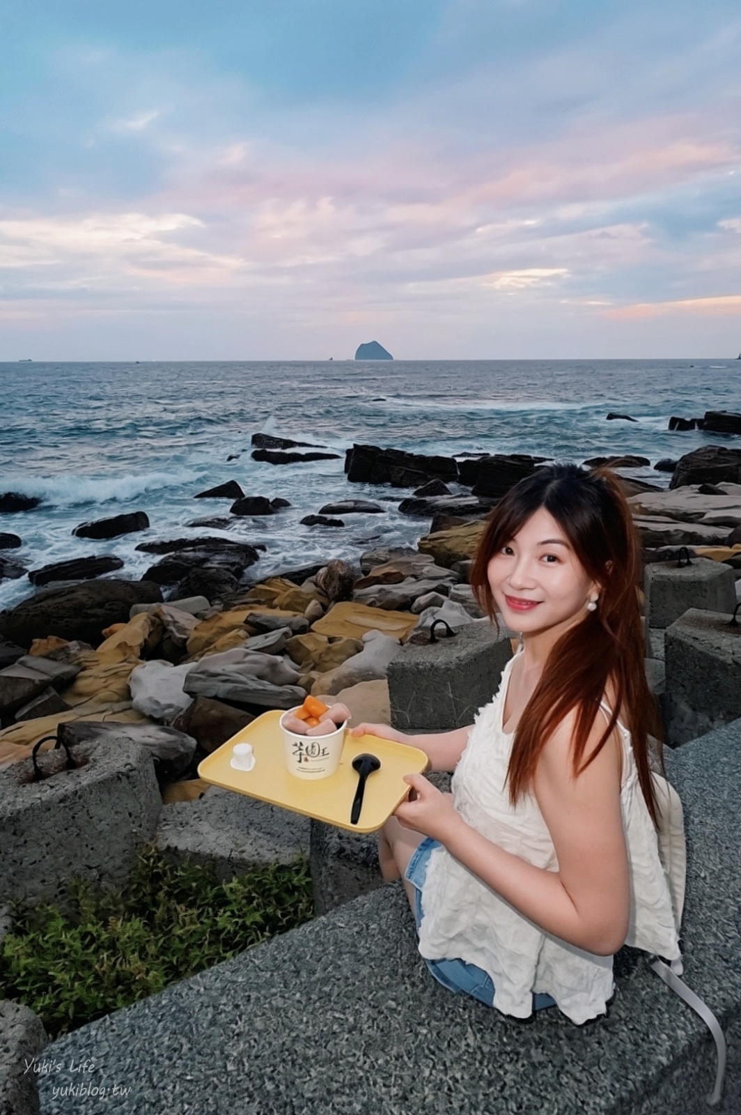 20261018171651_0_90ce74 【基隆景點】外木山看海吃巨無霸芋圓!芋圓王景觀餐車店:基隆嶼海景第一排,浪漫夕陽約會推薦