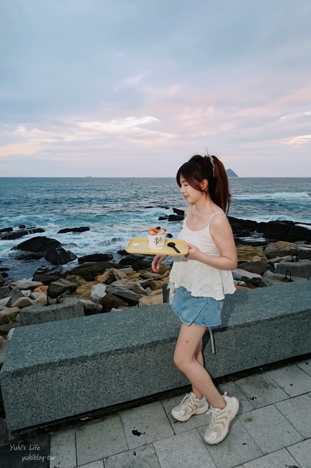 20261018171652_0_1bb062 【基隆景點】外木山看海吃巨無霸芋圓!芋圓王景觀餐車店:基隆嶼海景第一排,浪漫夕陽約會推薦