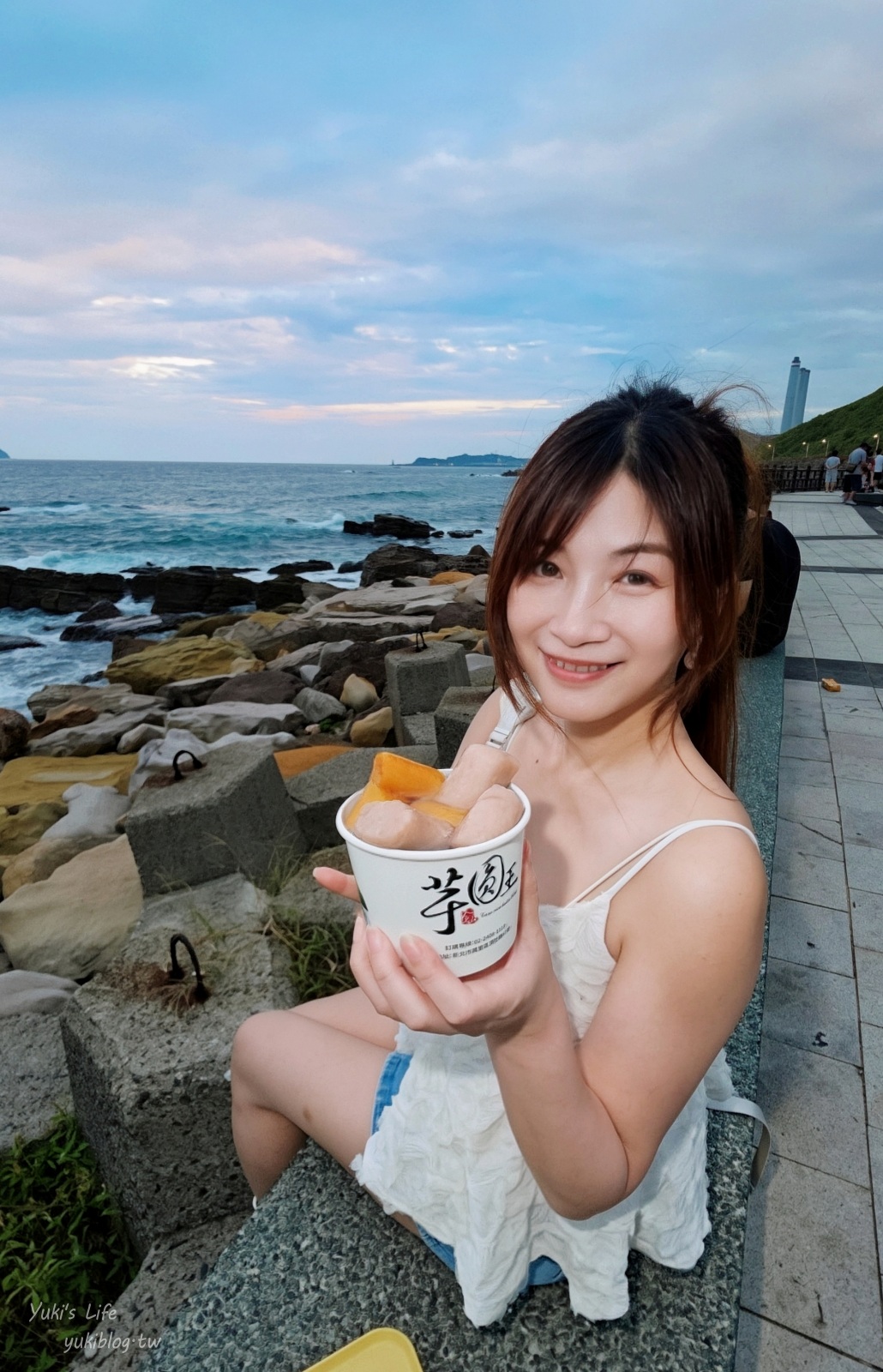 20261018171654_0_59b47c 【基隆景點】外木山看海吃巨無霸芋圓!芋圓王景觀餐車店:基隆嶼海景第一排,浪漫夕陽約會推薦