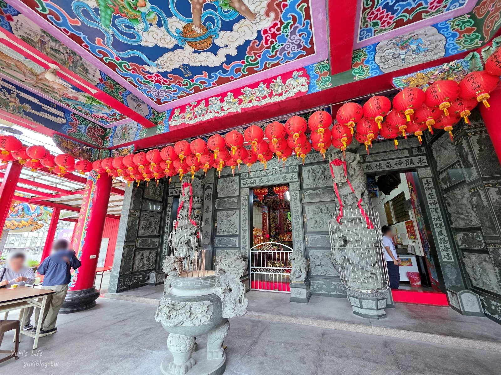 20261027171328_0_7cd604 【宜蘭蘇澳景點】全台唯一泡麵+冰棒土地公!永福宮&海神廟:免費吃小美冰淇淋,還有泡麵、冰棒超大方