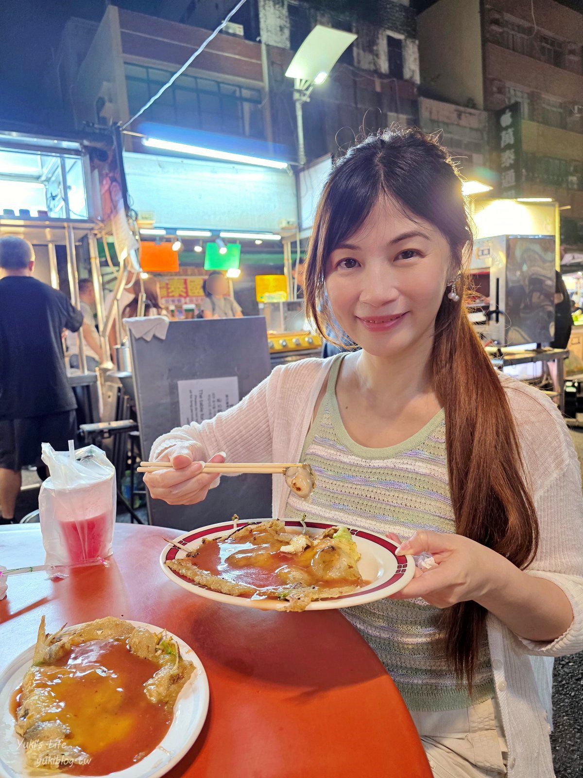 20261030003335_0_4a9fa2 【高雄美食】六合夜市3家美食名單：芋頭排骨酥湯、香脆蚵仔煎、無骨排骨酥，每天都有營業好方便～
