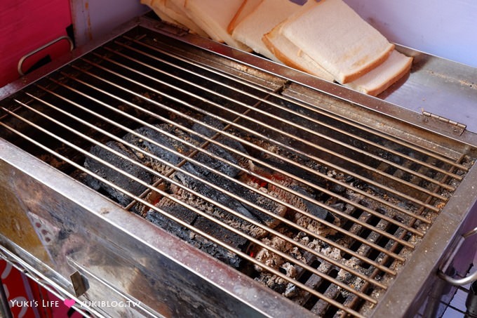 樹林美食【碳烤優格三明治、脆皮蔥抓餅】樹林火車站前站營養碳烤土司、小吃、早餐 - yuki.tw