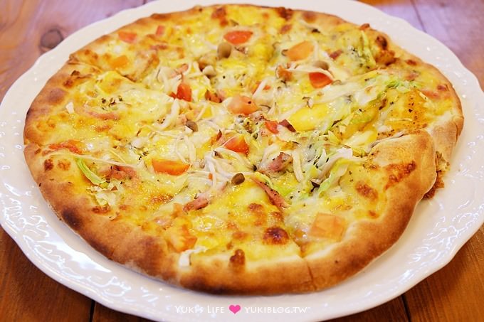 新竹食記【幸福味蕾柴燒窯烤披薩】清淡到不可思議的平價pizza - yuki.tw