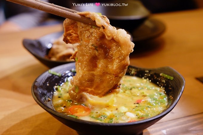 台北林口【夏部壽喜鍋】懷舊風鴛鴦麻辣火鍋、牛奶鍋肉品野菜吃到飽、推薦鴨油飯@昕境廣場美食 - yuki.tw