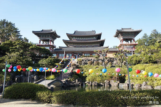 8676057397_93cae0349f_o 韓國濟洲島旅行【藥泉寺】濟洲最大的寺廟.天海一線真美!