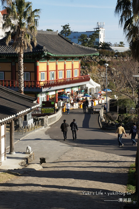 8677166384_6807ae3b0f_o 韓國濟洲島旅行【藥泉寺】濟洲最大的寺廟.天海一線真美!