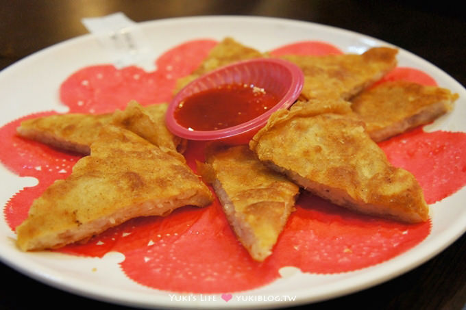 桃園美食┃蘆竹‧台灣磚窯雞 ~ 香噴噴烤雞加上古早味雞油拌飯.便宜好吃.聚餐合菜都划算! - yuki.tw