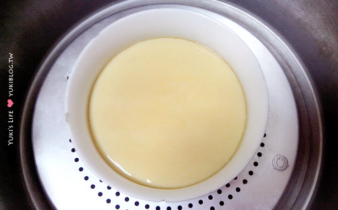【電鍋食譜】簡單小撇步蒸出零失敗細緻蒸蛋做法、水比例（阿基師的訣竅） - yuki.tw