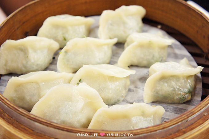 台北美食┃頂好紫琳蒸餃‧頂好名城店B1.晚來要排隊喲~  (近忠孝復興捷運站&忠孝敦化站) - yuki.tw