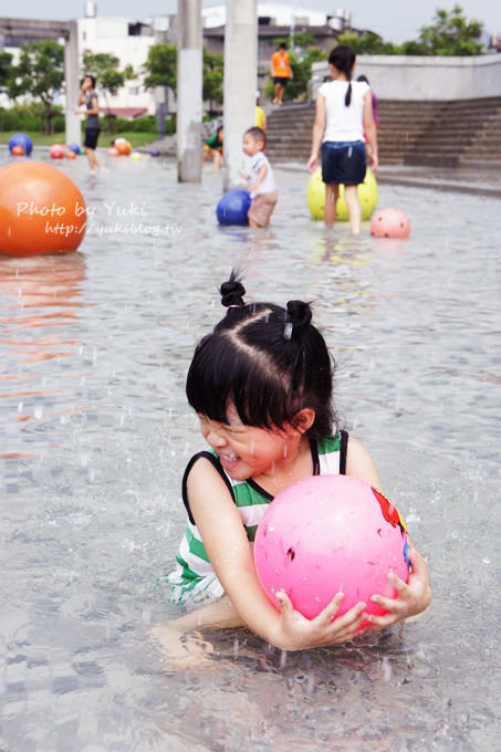 台北旅遊┃鶯歌陶瓷博物館‧夏季清涼限定‧又來去玩水囉～～ 免費的喲！ - yuki.tw