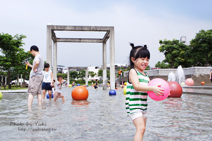 台北旅遊┃鶯歌陶瓷博物館‧夏季清涼限定‧又來去玩水囉～～ 免費的喲！ - yuki.tw