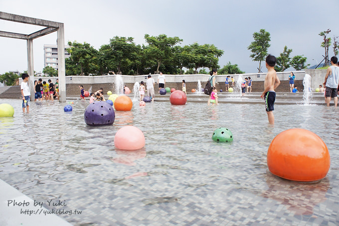 台北旅遊┃鶯歌陶瓷博物館‧夏季清涼限定‧又來去玩水囉～～ 免費的喲！ - yuki.tw