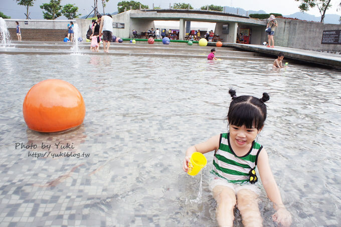 台北旅遊┃鶯歌陶瓷博物館‧夏季清涼限定‧又來去玩水囉～～ 免費的喲！ - yuki.tw