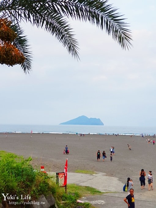 宜蘭景點【頭城9號咖啡外澳館】踏浪玩沙親子景點×龜山島無敵海景下午茶 - yuki.tw