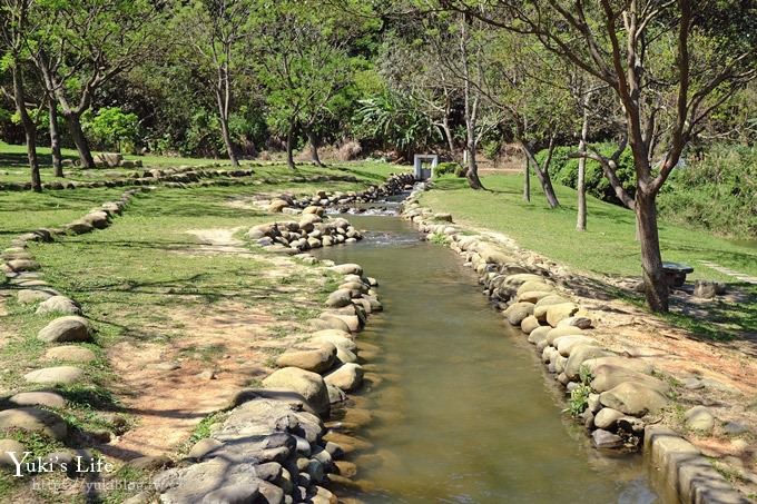 桃園景點【三坑自然生態公園】免費玩水大草坪×野餐親子景點！ - yuki.tw