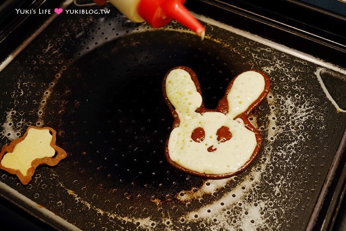 板橋【Yummy Pancake】自己動手做煎鬆餅專賣店、雨天親子遊備案(板橋火車站大遠百周邊美食) - yuki.tw