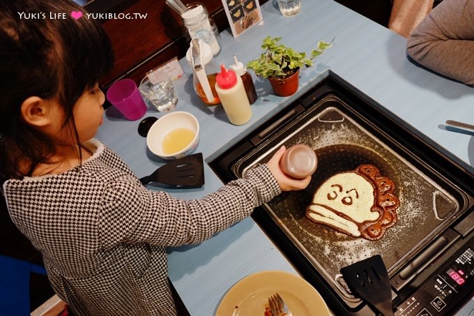 板橋【Yummy Pancake】自己動手做煎鬆餅專賣店、雨天親子遊備案(板橋火車站大遠百周邊美食) - yuki.tw