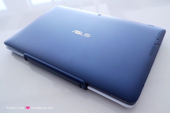 開箱【ASUS Transformer Book 11.6 吋2合一 極致筆電/平板】四核心、輕巧好攜帶 - yuki.tw