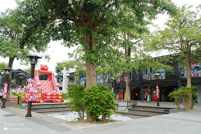 (已閉館)新竹親子景點【竹東動漫園區魔法森林】巨大蘑菇屋拍照散步景點×氣墊溜滑梯 - yuki.tw