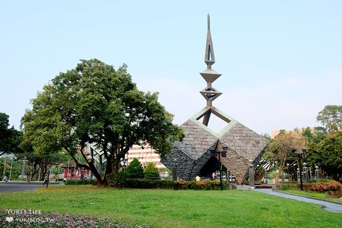 台北免費親子景點【二二八公園兒童遊戲場】120坪大沙坑×磨石子溜滑梯(台大醫院站/無料假日好去處) - yuki.tw