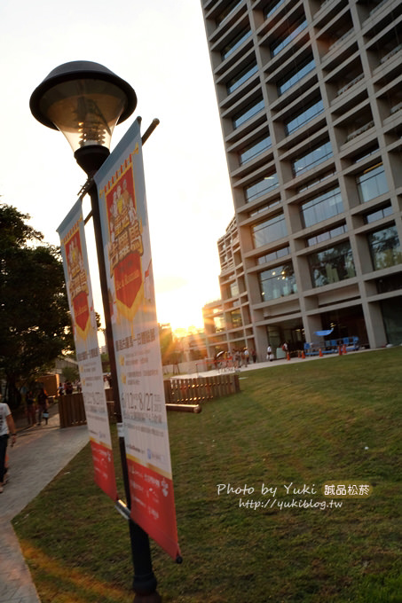 台北新景點┃〈松山文創園區‧誠品松菸〉春水堂喝茶看101夜景超棒❤ (富士X-M1試拍) - yuki.tw