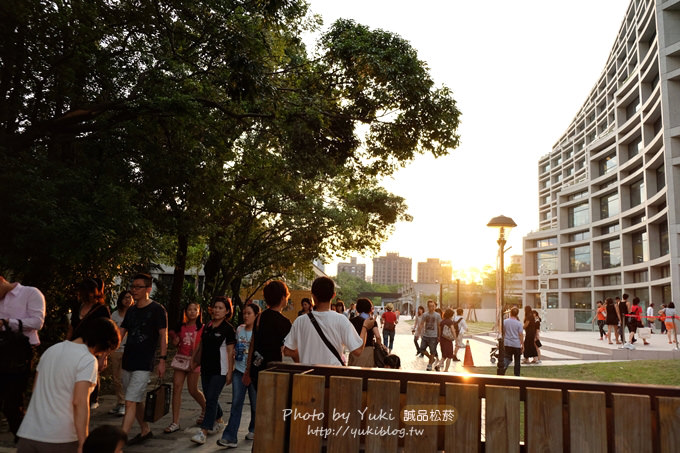 台北新景點┃〈松山文創園區‧誠品松菸〉春水堂喝茶看101夜景超棒❤ (富士X-M1試拍) - yuki.tw