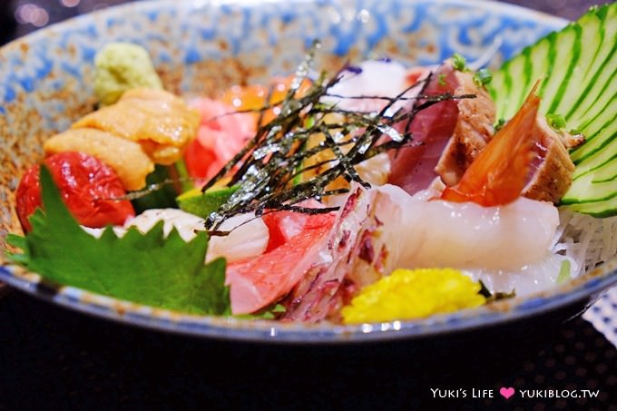 台北【鼎膾一品涮涮鍋(信義店)】限定超級無敵海景生魚丼、打卡$388、真材實料的大海味~信義安和站 - yuki.tw