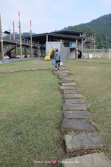 台北南港景點【山水綠生態公園】野餐玩沙溜滑梯親子場地推薦、富教育意義接近大自然 - yuki.tw