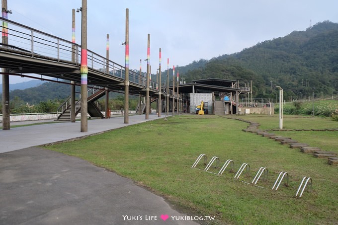 台北南港景點【山水綠生態公園】野餐玩沙溜滑梯親子場地推薦、富教育意義接近大自然 - yuki.tw