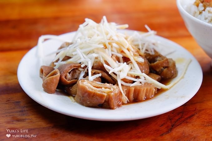 新莊迴龍站美食【魯肉發無刺虱目魚粥】粒粒分明香甜魯肉飯好好吃×無刺虱目魚肚湯～老饕最愛 - yuki.tw