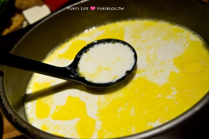 宜蘭五結人氣美食【湯蒸火鍋】海鮮鍋平價超值澎派、生蠔大顆又新鮮! (聚餐好去處) - yuki.tw