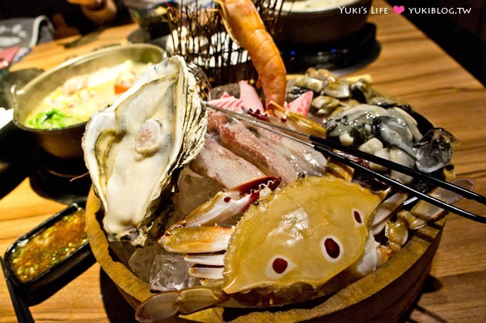 宜蘭五結人氣美食【湯蒸火鍋】海鮮鍋平價超值澎派、生蠔大顆又新鮮! (聚餐好去處) - yuki.tw