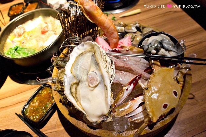 宜蘭五結人氣美食【湯蒸火鍋】海鮮鍋平價超值澎派、生蠔大顆又新鮮! (聚餐好去處) - yuki.tw