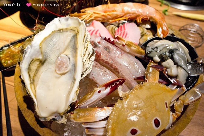 宜蘭五結人氣美食【湯蒸火鍋】海鮮鍋平價超值澎派、生蠔大顆又新鮮! (聚餐好去處) - yuki.tw