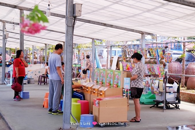 DSCF3426 親子旅遊景點【台北花卉村】兒童氣墊世界×馬賽克DIY×吃不到臭豆腐很正點！