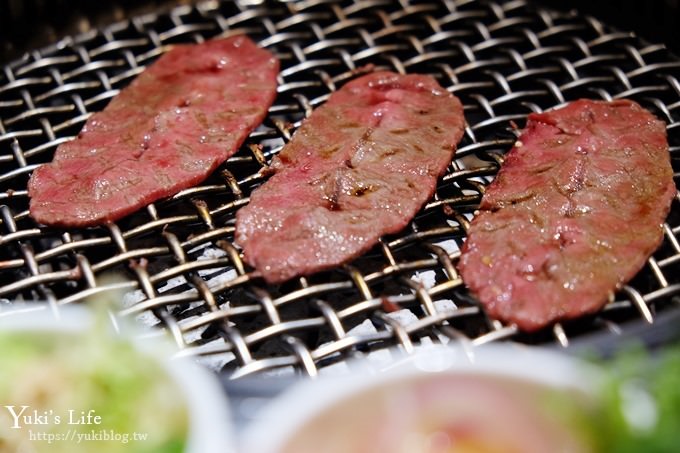 台中美食【山鯨燒肉】台中燒烤店推薦x親子免費穿和服×櫻花美景就像秒飛日本~ - yuki.tw