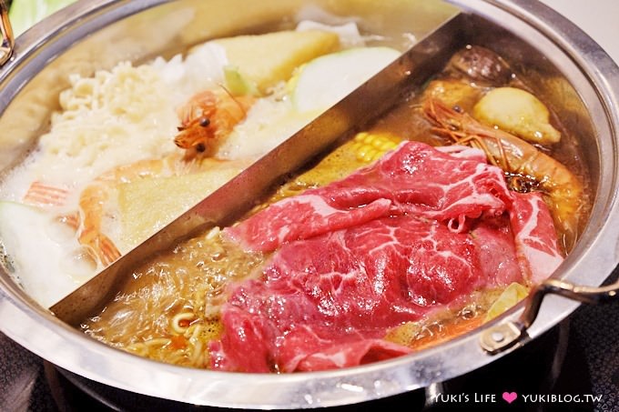 台北【方圓涮涮屋/撫順店】肉肉很多CP值高火鍋、開幕送蝦子@民權西路站 - yuki.tw