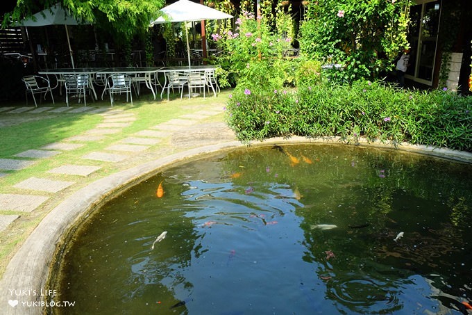 彰化田尾親子景點【全得玫瑰莊園】歐風浪漫建築景觀餐廳×草皮沙坑溜滑梯還能餵魚 - yuki.tw