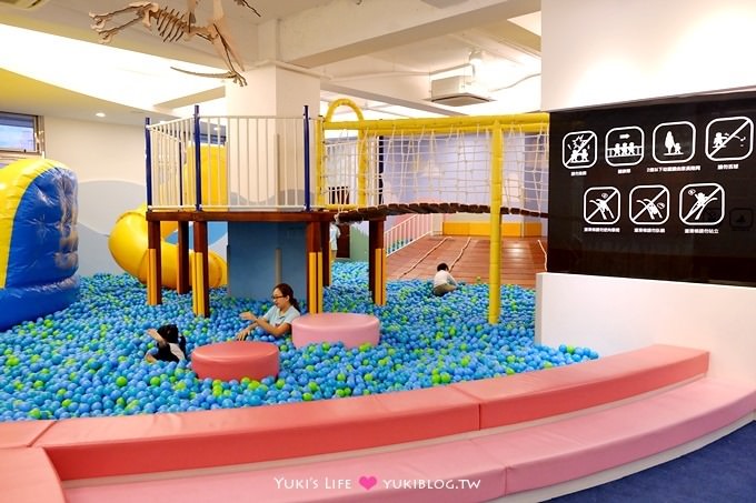 台北育兒【Fun kid fun 樂童樂親子遊樂園】超質感遊戲空間!可以在室內開車! @劍南路站 - yuki.tw