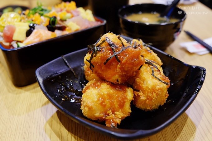 新莊美食新開幕【築地樂樂町】來一碗什麼都有的町町丼×排隊人氣餐廳(新莊運動公園附近美食) - yuki.tw