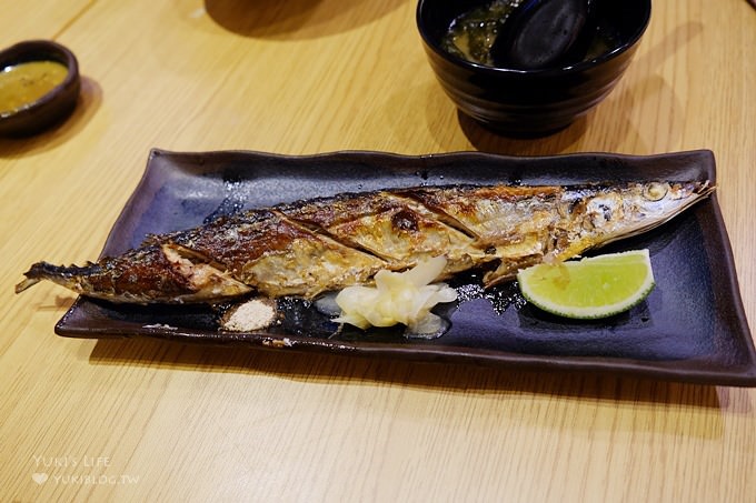 新莊美食新開幕【築地樂樂町】來一碗什麼都有的町町丼×排隊人氣餐廳(新莊運動公園附近美食) - yuki.tw