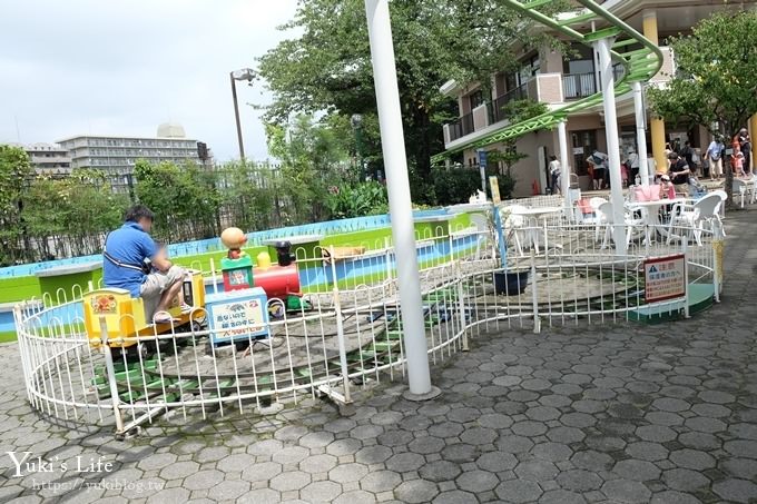 東京親子景點【荒川遊園地】親子同遊高CP值遊樂園!餵動物、釣魚、玩水去！ - yuki.tw