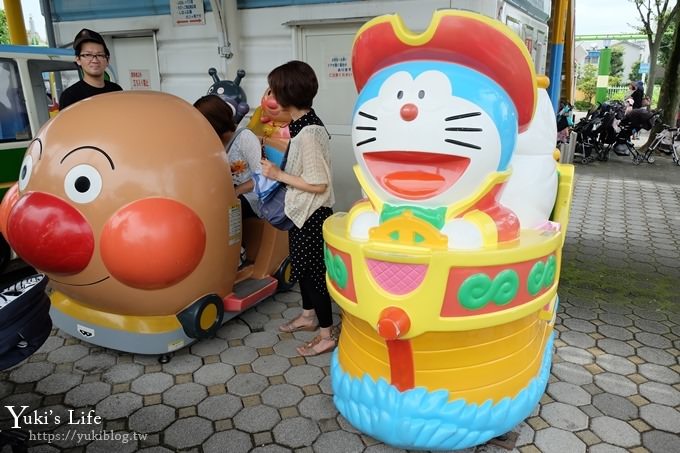 東京親子景點【荒川遊園地】親子同遊高CP值遊樂園!餵動物、釣魚、玩水去！ - yuki.tw