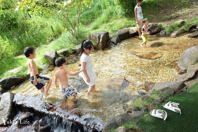 東京親子景點【荒川遊園地】親子同遊高CP值遊樂園!餵動物、釣魚、玩水去！ - yuki.tw