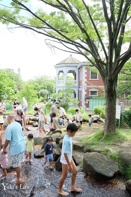 東京親子景點【荒川遊園地】親子同遊高CP值遊樂園!餵動物、釣魚、玩水去！ - yuki.tw