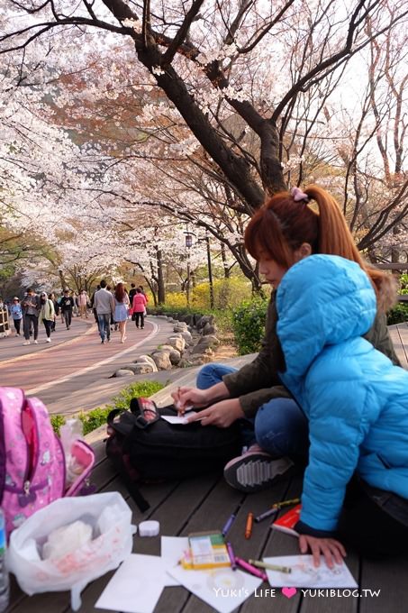 韓國首爾賞櫻景點【首爾塔】賞櫻花、迎春花~ 明洞步行小爬山輕鬆路線.不搭纜車人擠人 - yuki.tw