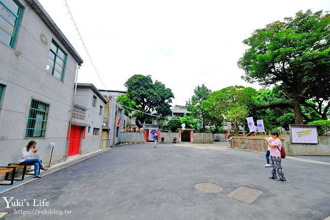 新北景點【空軍三重一村-新北市眷村文化園區】兒童遊戲室×互動式親子景點×文青美拍藝術村 - yuki.tw